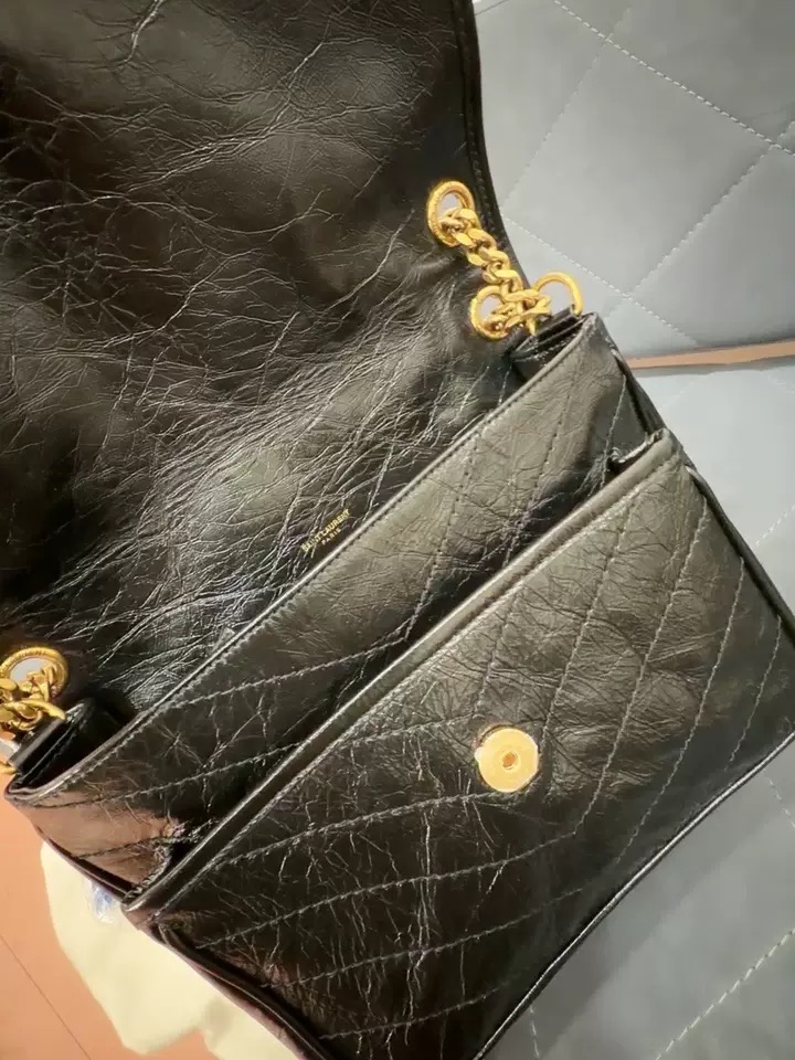 Quilted leather chain shoulder bag and luxury crossbody purse from Hype Outfit Shop